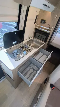 Fiat Ducato L3H2 / Pilote V600, solár, měnič, tažné - fotografie 8