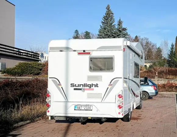 Fiat Ducato / Sunlight, alkovna pro 6 osob, tažné, markýza - fotografie 4