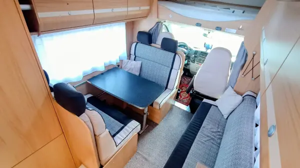 Fiat Ducato / Sunlight, alkovna pro 6 osob, tažné, markýza - fotografie 8