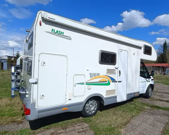 Ford/Chausson, obytný automobil, 6/6 osob, garáž/palanda - fotografie 4