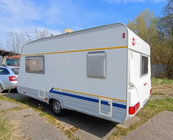 Bürstner 440TS Ventana, solár, předstan - fotografie 4
