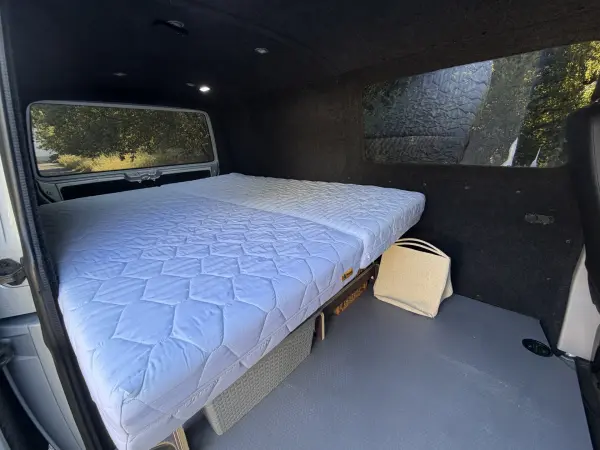 Volkswagen Transporter T6 - long, DSG, 110kW - obytná vestavba - fotografie 13