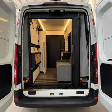 Prémiová vyjímatelná camper vestavba pro dodávky L2H2 - fotografie 3