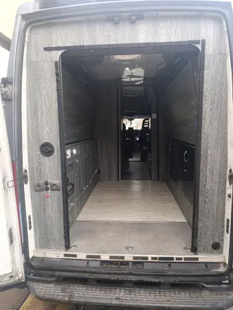 Iveco daily 2.3 automat. Vestavba - fotografie 17