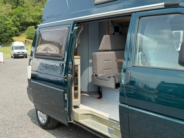 VW T4 Carthago - 2.5 TDi - fotografie 9