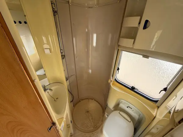 Knaus Sun Traveller Fiat Ducato, 2x klimatizace, markýza - fotografie 10