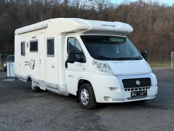 Elnagh Prince 520l, Webasto, královská postel, 2009 - Elnagh 2009