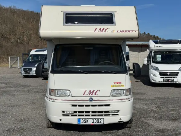 LMC 2.8JTD, 2001, držák kol, stropní ventilátor - fotografie 6