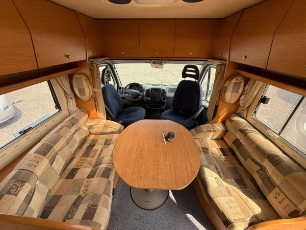 Laika Ecovip 6.1, 2x klimatizace, držák na 4 kola - fotografie 18