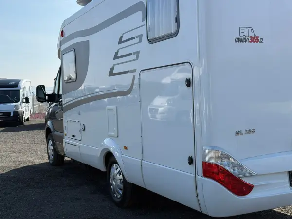 Hymer 580 MLT, automat, 2x klimatizace, markýza, satelit - fotografie 3
