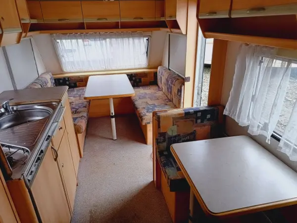 Knaus (2000) – palanda, 5/6 osob, předstan - fotografie 9