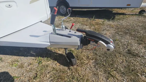 Weinsberg CaraOne 400 LK (3-poschodová posteľ) - fotografie 5