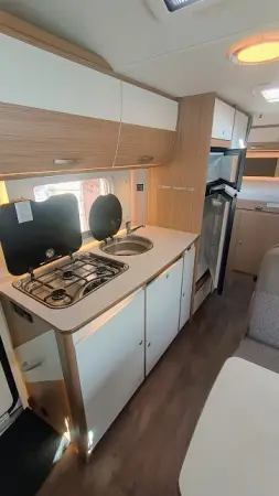 Fiat Ducato / Carado A464, solár, markýza, obří garáž - fotografie 19